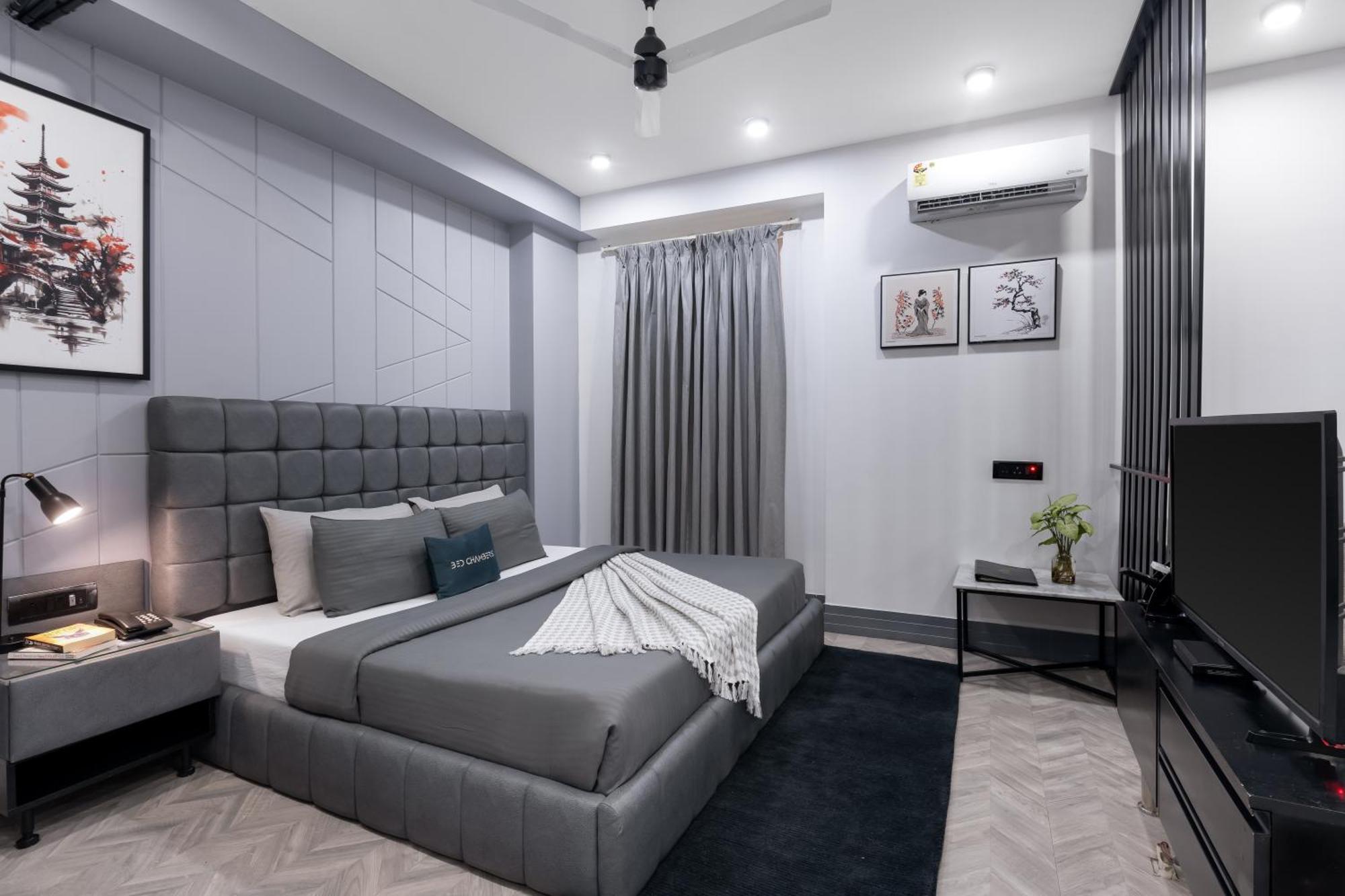 Bedchambers Serviced Apartments, Mg Road Гургаон Екстериор снимка